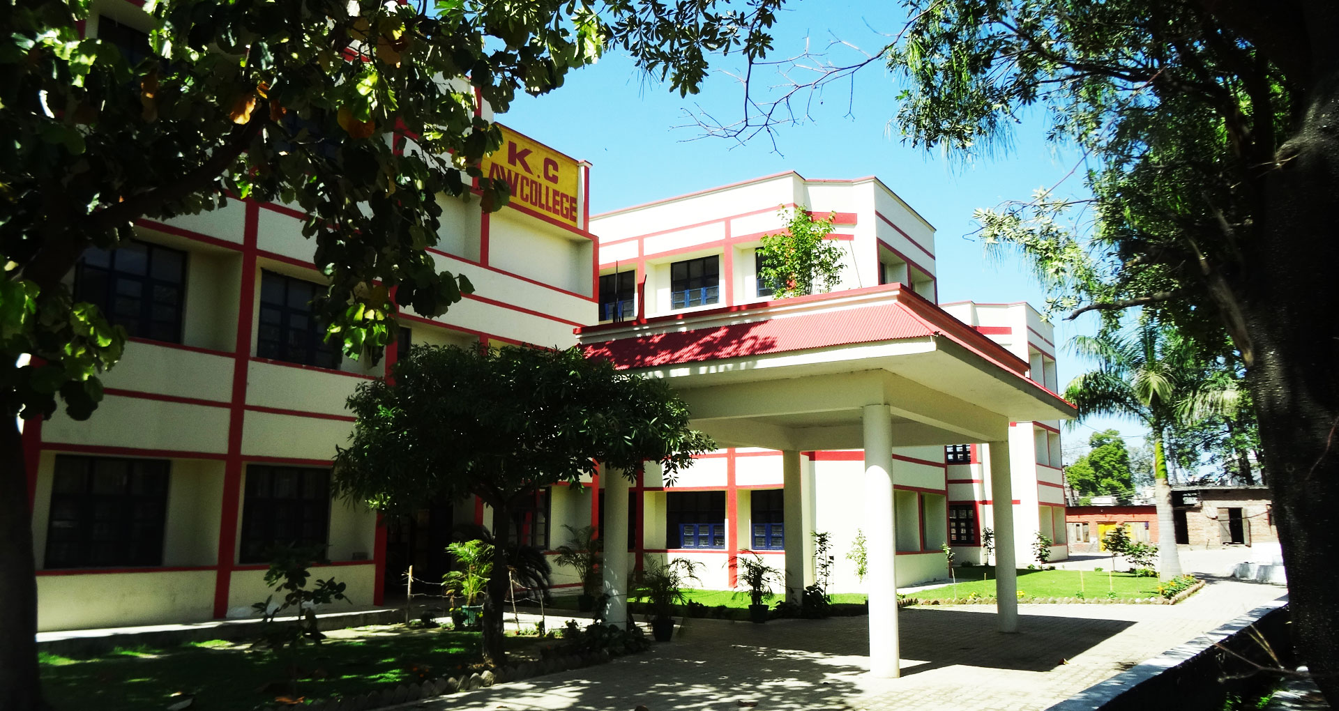 K.C. Girdhare Law College, Kopri, Thane (Mumbai Region)